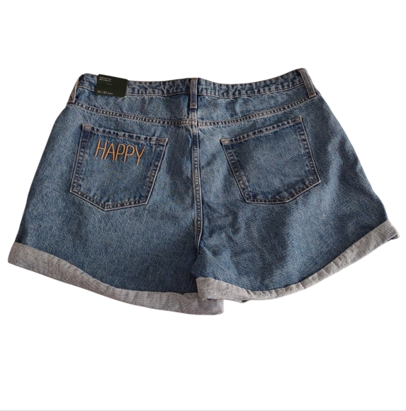 NWT Wild Fable Size 16/33R Highest Rise Mom Short Happy Pocket - Picture 2 of 16